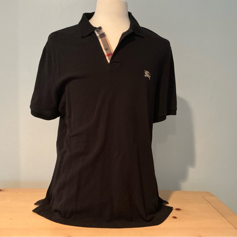 Burberry Black Polo Shirt with Classic Design